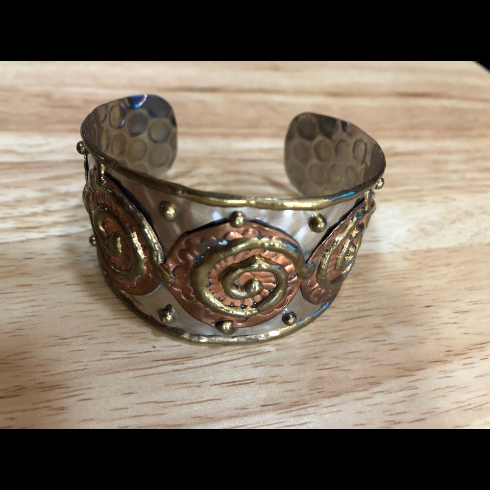 🐞🐞Handworked Silver, Bronze, and Copper Bracelet!🐞🐞